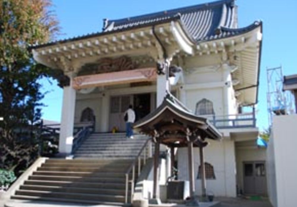 大楽寺 斎場でのお葬式 八王子・多摩エリア付近でご葬儀ならアットホームなお葬式までお問い合わせください